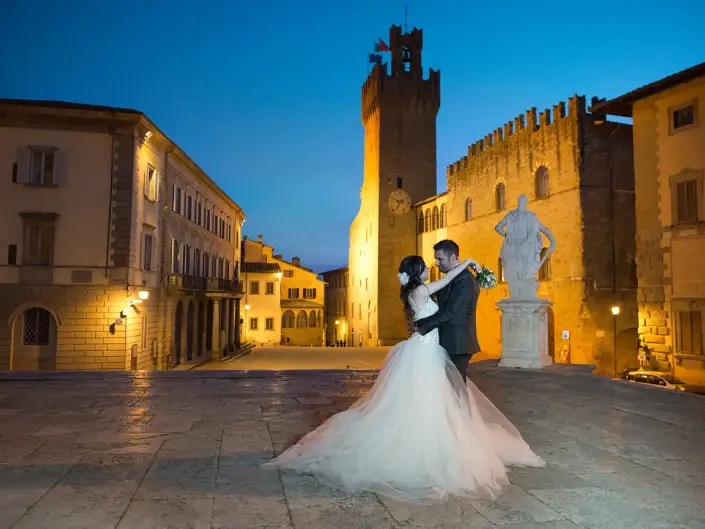 Cerimonia di matrimonio in borgo toscano, arezzo